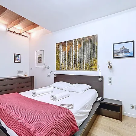 Elegant Duplex With Garden Near The Eiffel Tower Apartment *